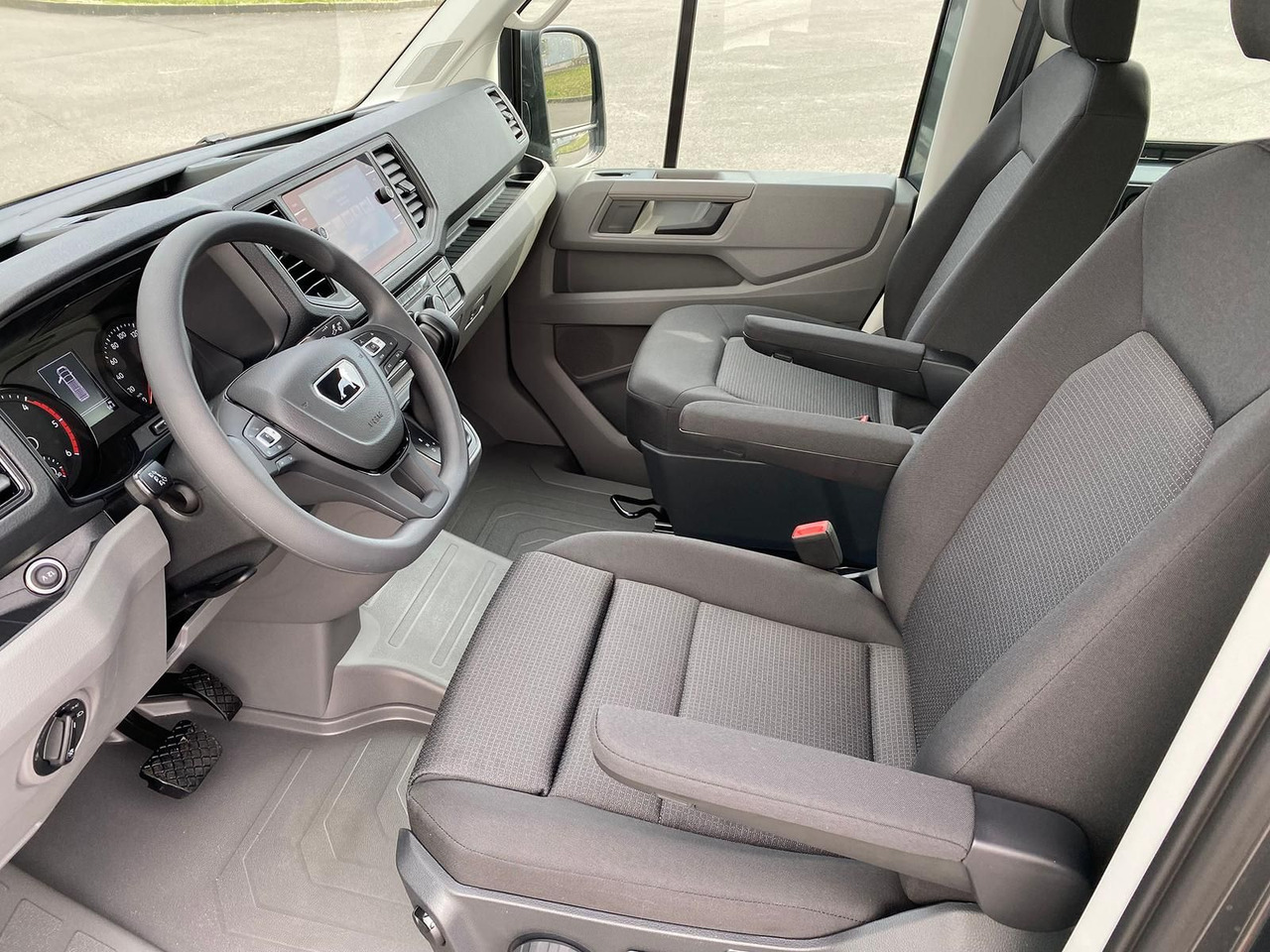 الشاحنات الصغيرة MAN TGE 3.160 L3H2 MIXTO LED NAVI ACC RWD SHZ STANDH: صور 12 الشاحنات الصغيرة MAN TGE 3.160 L3H2 MIXTO LED NAVI ACC RWD SHZ STANDH: صور 12