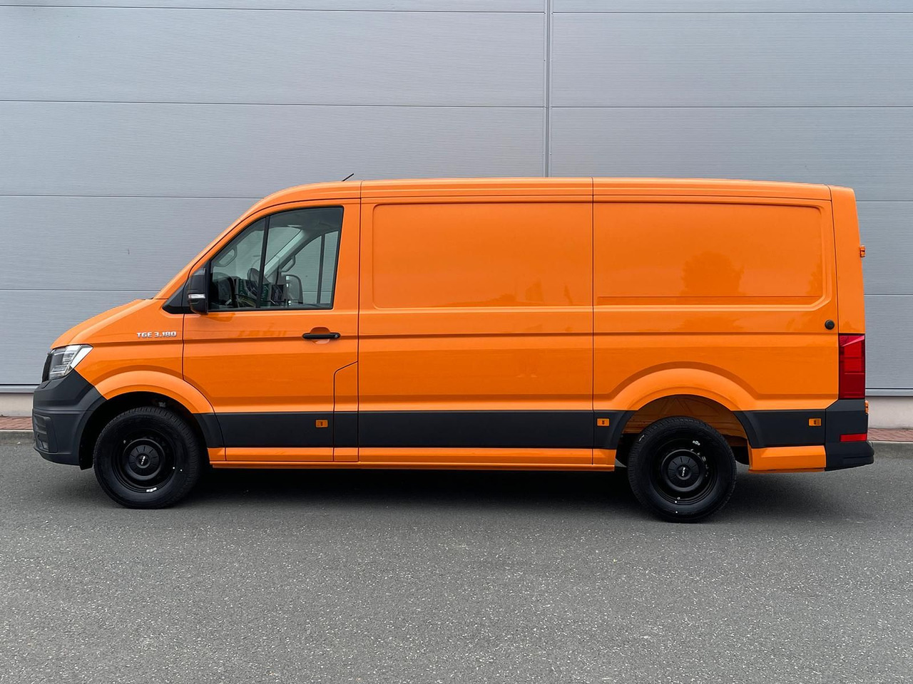 سيارة MAN TGE 3.180 Kasten L3H2 ACC LED STANDHZ NAVI: صور 6