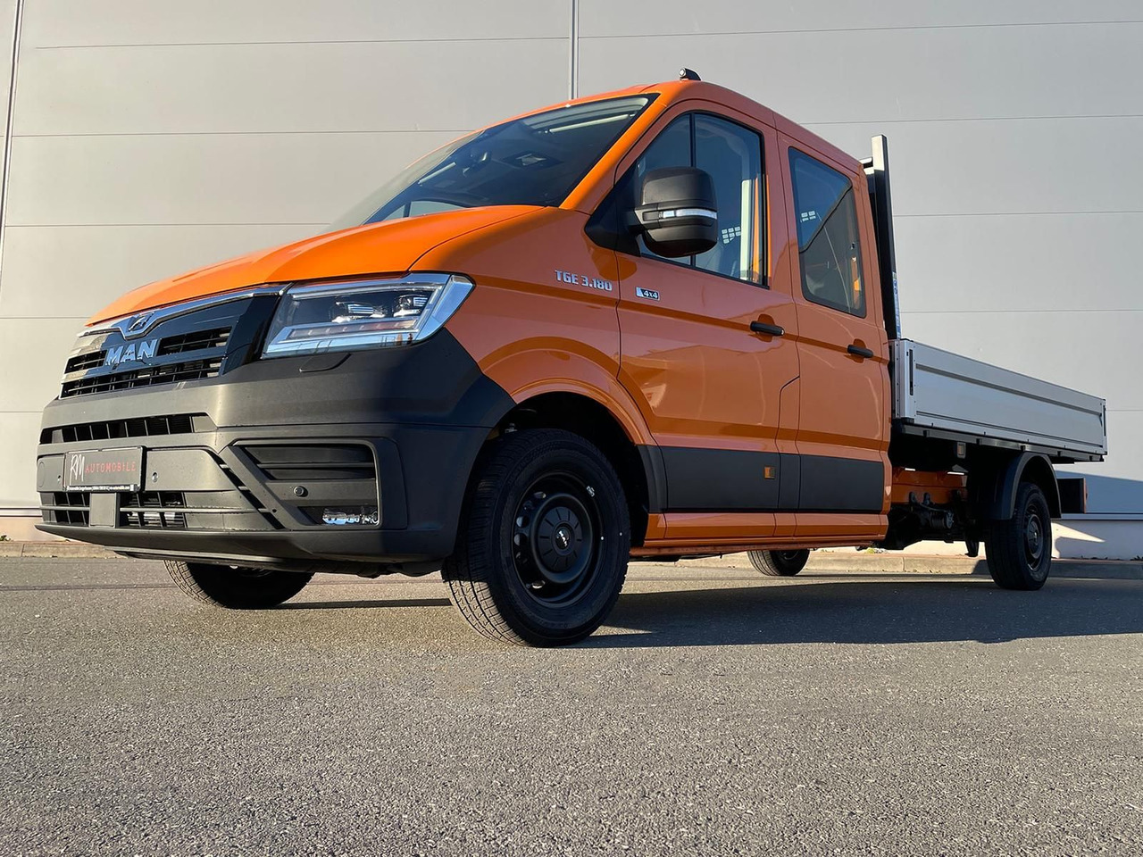 سيارة MAN TGE 3.180 Pritsche DOKA LR 4x4 ACC LED SHZ Diff.: صور 26 سيارة MAN TGE 3.180 Pritsche DOKA LR 4x4 ACC LED SHZ Diff.: صور 26