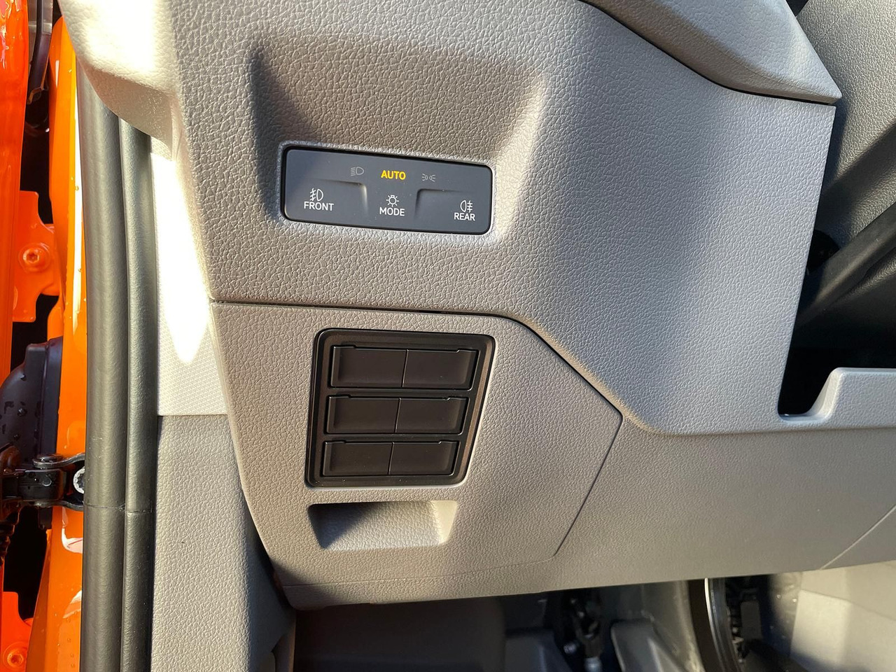 سيارة MAN TGE 3.180 Pritsche DOKA LR 4x4 ACC LED SHZ Diff.: صور 28 سيارة MAN TGE 3.180 Pritsche DOKA LR 4x4 ACC LED SHZ Diff.: صور 28