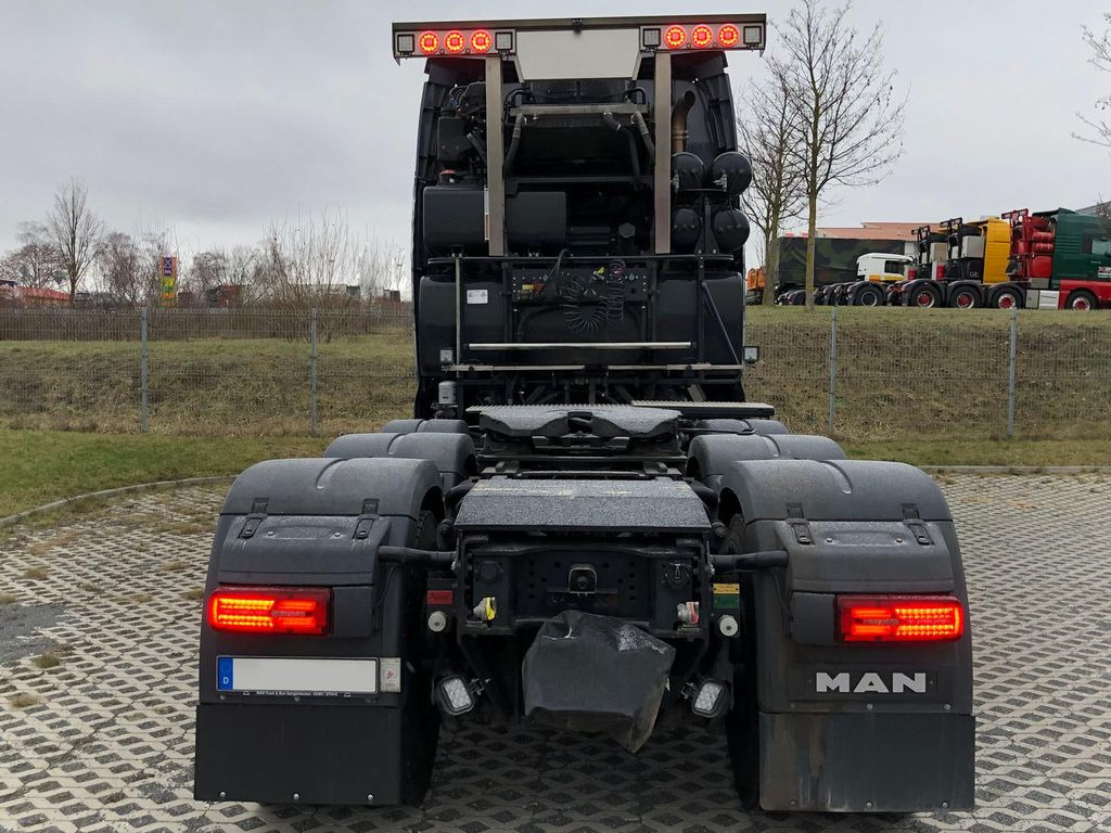 MAN TGX 41.640 8x4 Euro 6,Schwerlast 250t - شاحنة جرار: صور 4 MAN TGX 41.640 8x4 Euro 6,Schwerlast 250t - شاحنة جرار: صور 4
