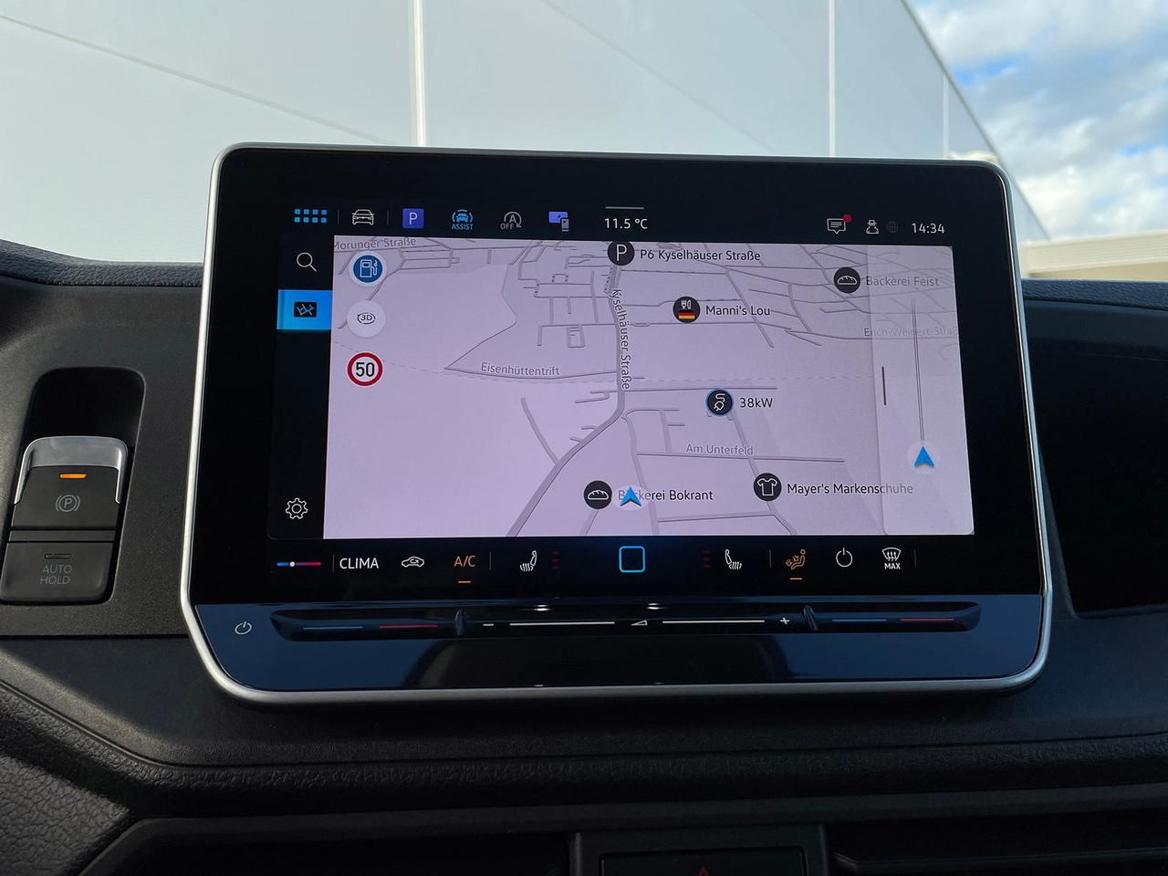 ميكروباص Volkswagen Crafter Kasten 35 L4H3 NAV SITZHZ AHK DAB KAMERA: صور 20