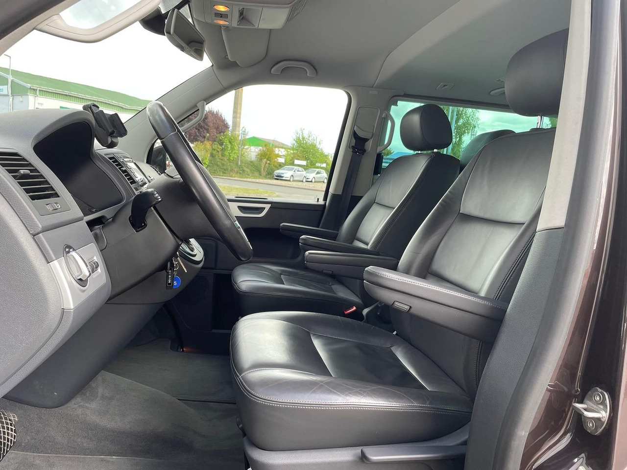 حافلة صغيرة, ميكروباص Volkswagen T5 Multivan Highline 4M LEDER AHK MFL: صور 15 حافلة صغيرة, ميكروباص Volkswagen T5 Multivan Highline 4M LEDER AHK MFL: صور 15