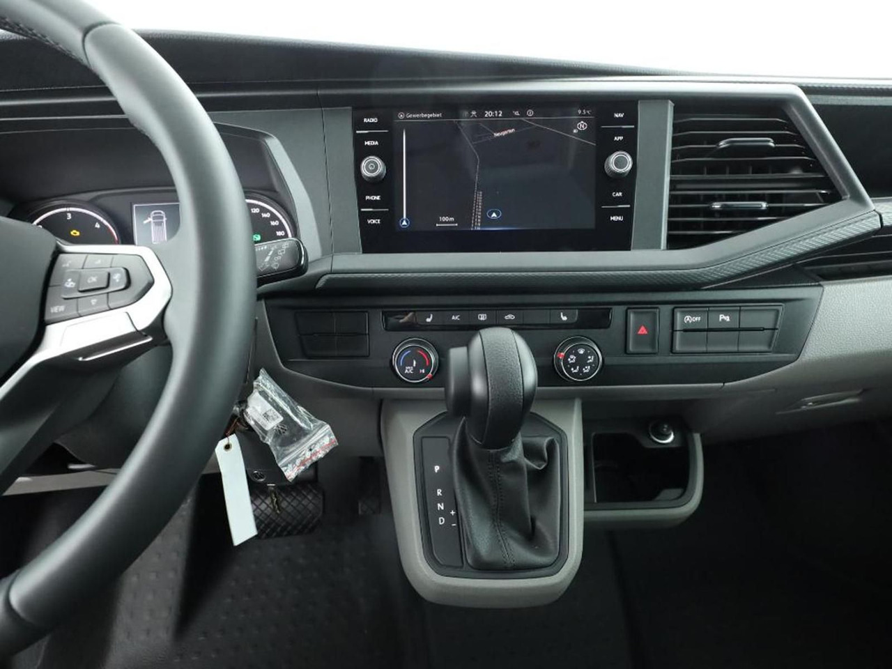 Volkswagen T6.1 Transporter 4MOTION NAVI STANDHZ ACC PDC - حافلة صغيرة, ميكروباص: صور 5 Volkswagen T6.1 Transporter 4MOTION NAVI STANDHZ ACC PDC - حافلة صغيرة, ميكروباص: صور 5