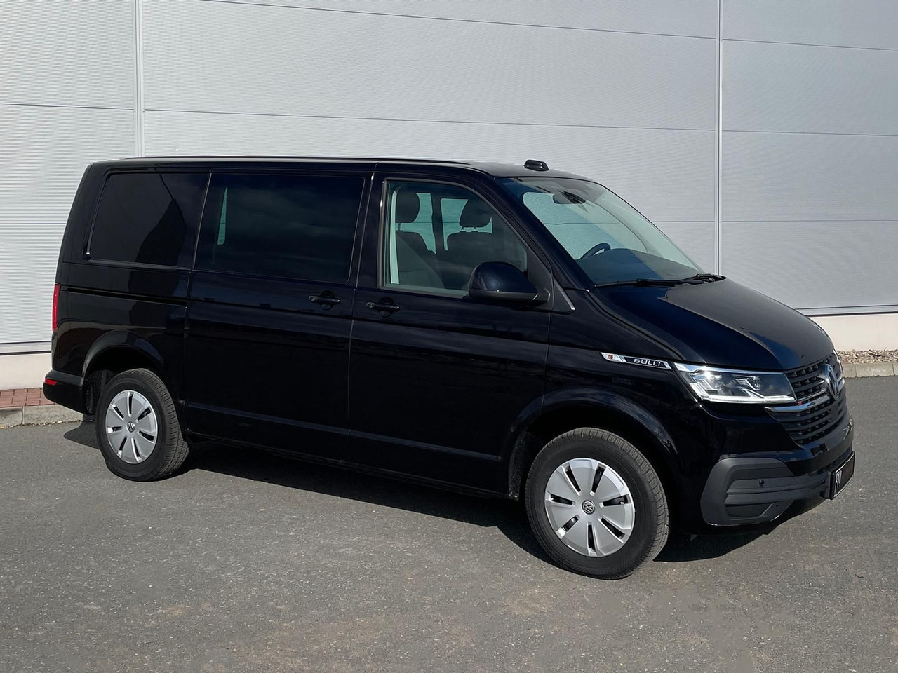 Volkswagen T6.1 Transporter Kasten 4M ACC PDC KAMERA STANDH - ميكروباص: صور 2 Volkswagen T6.1 Transporter Kasten 4M ACC PDC KAMERA STANDH - ميكروباص: صور 2