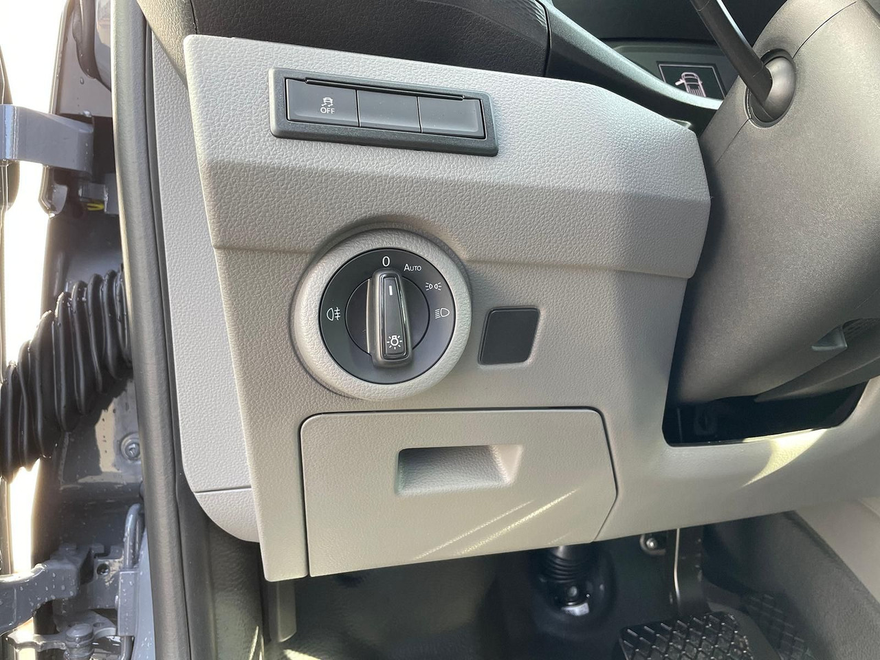 فان Volkswagen T6.1 Transporter Kasten 4M ACC PDC KAMERA STANDH: صور 30