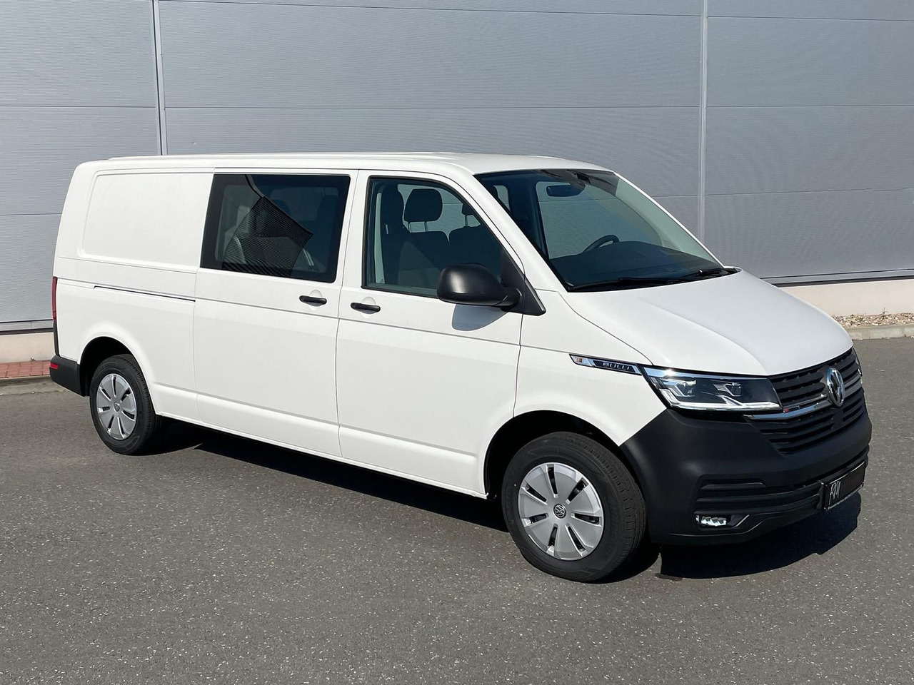 Volkswagen T6.1 Transporter MIXTO lang 4M MFL LED TEMPOMAT - ميكروباص: صور 2 Volkswagen T6.1 Transporter MIXTO lang 4M MFL LED TEMPOMAT - ميكروباص: صور 2