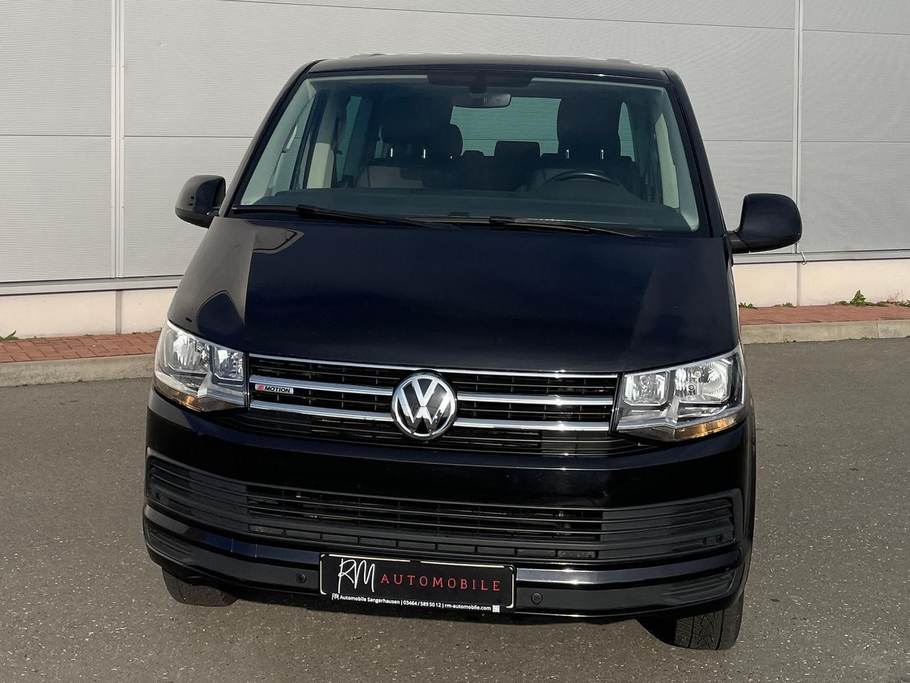 Volkswagen T6 Multivan Comfortline 4M AHK STANDHZ SITZH DAB - حافلة صغيرة, ميكروباص: صور 4 Volkswagen T6 Multivan Comfortline 4M AHK STANDHZ SITZH DAB - حافلة صغيرة, ميكروباص: صور 4