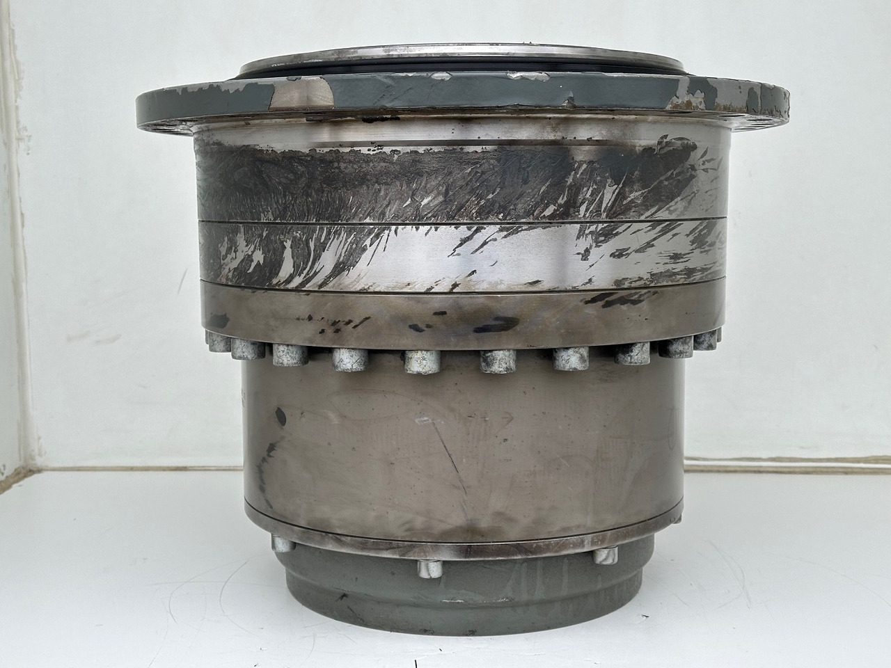 Liebherr Austausch Planeteneinschubgetriebe ID-Nr.90026324A. 195HC-LH6/12, LH250EC-B, LH270EC-B, LH285EB-B, LH340EC-B, LH380EC-B. #90026324A.159-0712# - علبة التروس و قطع الغيار - أخرى: صور 2 Liebherr Austausch Planeteneinschubgetriebe ID-Nr.90026324A. 195HC-LH6/12, LH250EC-B, LH270EC-B, LH285EB-B, LH340EC-B, LH380EC-B. #90026324A.159-0712# - علبة التروس و قطع الغيار - أخرى: صور 2