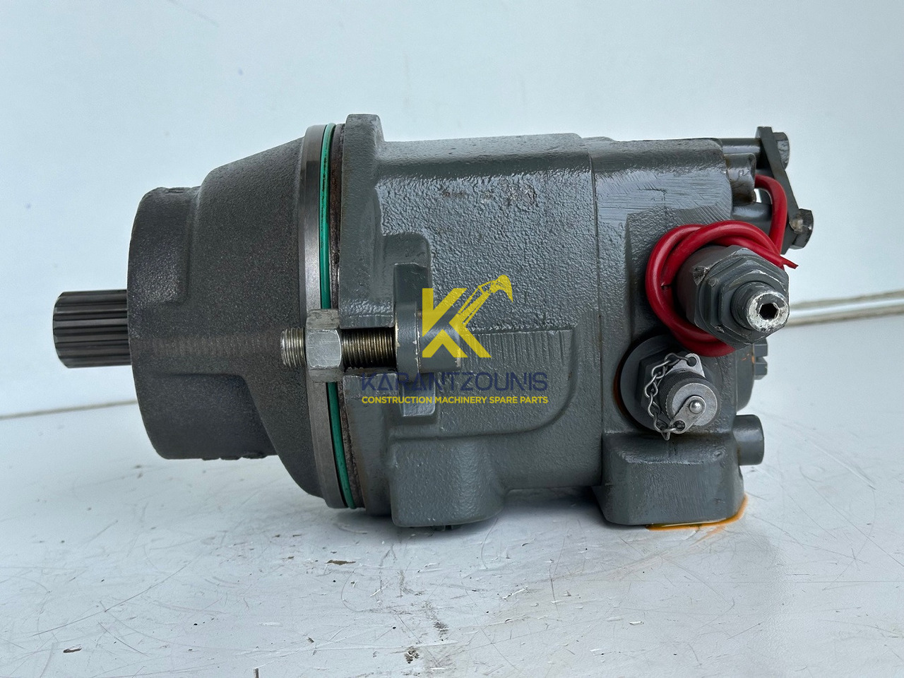 Liebherr Hydraulikeinbaumotor Typ:FMF058, ID-Nr.10122576 - ID-Nr.10145827 - ID-Nr.11371069. LOS1906, P924 COMP , R906, R906 PROTO, R916, R922, R924, R924 COMP, R926 COMP, R926 K LC. #39780# - محرك هيدروليكي - حفارة: صور 4 Liebherr Hydraulikeinbaumotor Typ:FMF058, ID-Nr.10122576 - ID-Nr.10145827 - ID-Nr.11371069. LOS1906, P924 COMP , R906, R906 PROTO, R916, R922, R924, R924 COMP, R926 COMP, R926 K LC. #39780# - محرك هيدروليكي - حفارة: صور 4