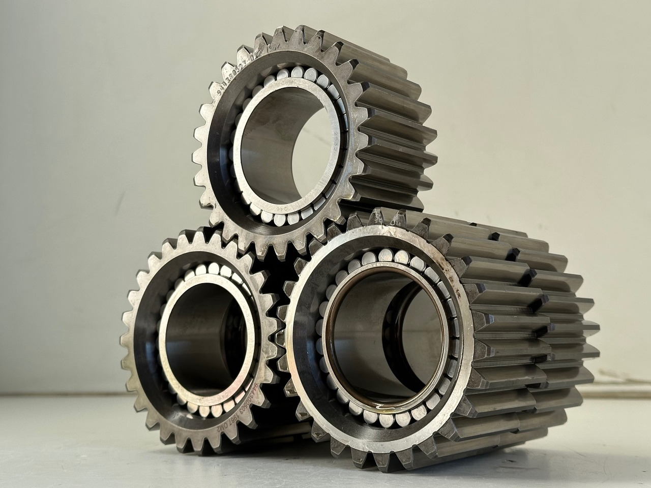 Liebherr Planetenrad ID-Nr.9443004 - ID-Nr.944300403. FAT400-FAT400/018-FAT400P018-FAT400P063-FAT400P073-FAT400P092. R934 IND,R906,R914,R916,R922,R924,R932,R934,R936,R942,R944. #944300503.18.12# - محرك السفر - حفارات زحافة: صور 2 Liebherr Planetenrad ID-Nr.9443004 - ID-Nr.944300403. FAT400-FAT400/018-FAT400P018-FAT400P063-FAT400P073-FAT400P092. R934 IND,R906,R914,R916,R922,R924,R932,R934,R936,R942,R944. #944300503.18.12# - محرك السفر - حفارات زحافة: صور 2