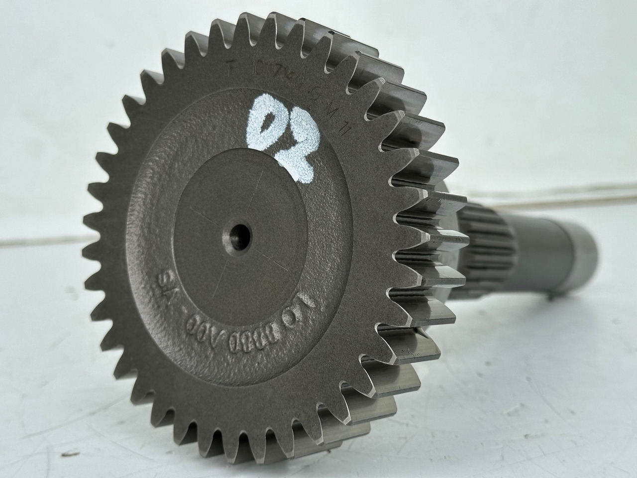 Liebherr Triebwelle ID-Nr.10117140 mit Zylinderrollenlager ID-Nr.7080150 - ID-Nr.7380070.  A914, A922, A924, A928, LH30, LH35, P914, P924, R906, R914, R916, R924, R924 COMP. #101171470.02# - مضخة هيدروليكية - آلات البناء: صور 2 Liebherr Triebwelle ID-Nr.10117140 mit Zylinderrollenlager ID-Nr.7080150 - ID-Nr.7380070.  A914, A922, A924, A928, LH30, LH35, P914, P924, R906, R914, R916, R924, R924 COMP. #101171470.02# - مضخة هيدروليكية - آلات البناء: صور 2