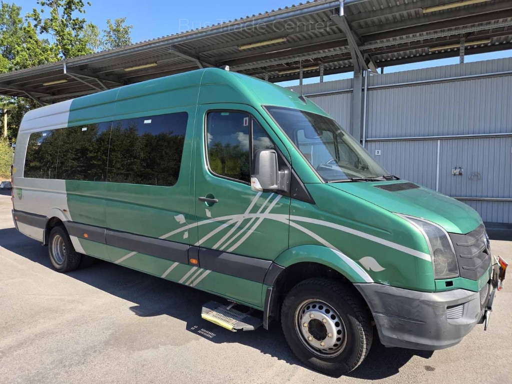 VOLKSWAGEN Crafter 50 LR // with lift - حافلة صغيرة, ميكروباص: صور 1 VOLKSWAGEN Crafter 50 LR // with lift - حافلة صغيرة, ميكروباص: صور 1
