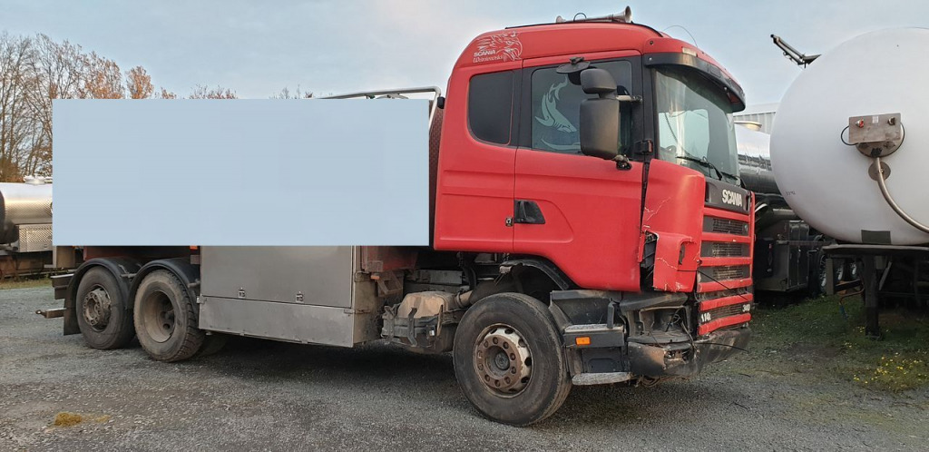 Scania 114L 340 LB6x2 Unfallschaden (Nr. 4772) - شاحنة: صور 1 Scania 114L 340 LB6x2 Unfallschaden (Nr. 4772) - شاحنة: صور 1