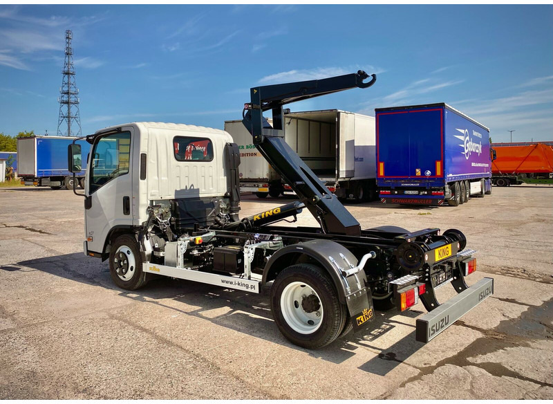 Isuzu M27 - شاحنة ذات الخطاف: صور 1 Isuzu M27 - شاحنة ذات الخطاف: صور 1