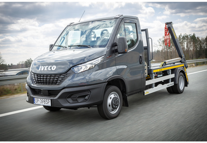 Iveco Daily 70C18 + KING Bramowiec / Skiploader / Absetzkipper - شاحنات قابلة للفك شاحنة: صور 2 Iveco Daily 70C18 + KING Bramowiec / Skiploader / Absetzkipper - شاحنات قابلة للفك شاحنة: صور 2