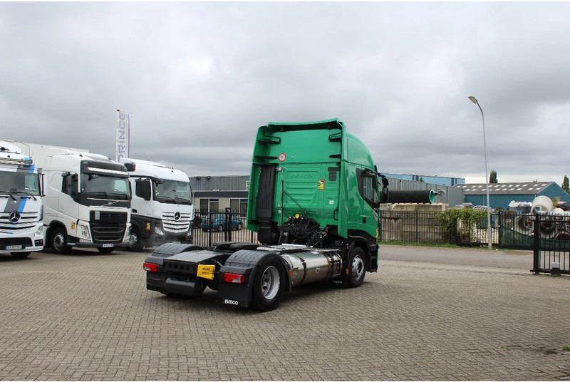 Iveco Stralis 460 * RETARDER * LNG * 4X2 * - شاحنة جرار: صور 4 Iveco Stralis 460 * RETARDER * LNG * 4X2 * - شاحنة جرار: صور 4
