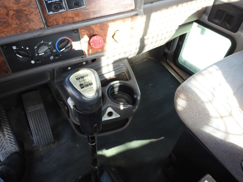 شاحنات مسطحة Kenworth * C500 * Bed / winch Truck * 6x4 Oil Field Truck *: صور 18 شاحنات مسطحة Kenworth * C500 * Bed / winch Truck * 6x4 Oil Field Truck *: صور 18