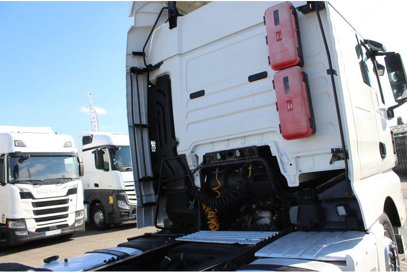 شاحنة جرار MAN TGX 18.460 * RETARDER * EURO6 * 4X2 * 2 BIG TANK *: صور 12