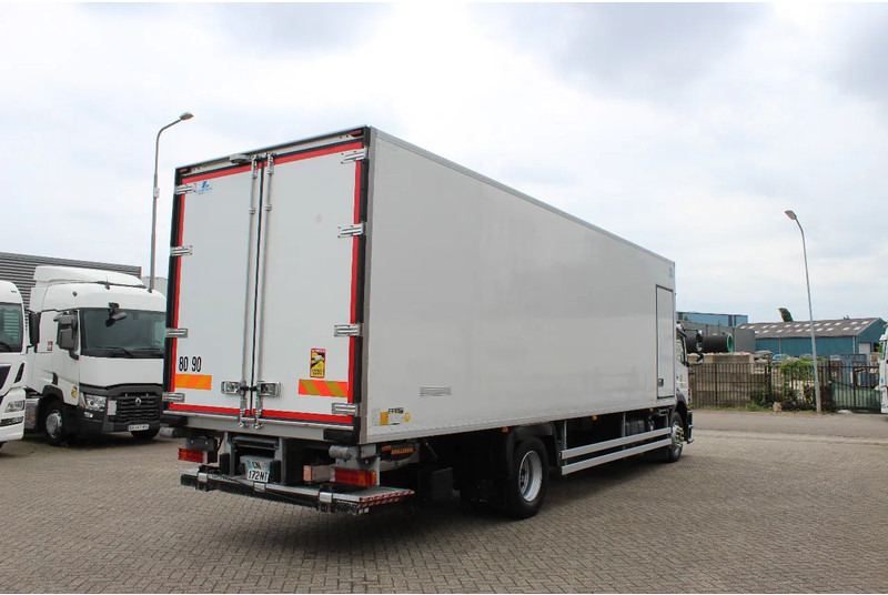 Mercedes-Benz Axor 1829 * MANAUL * EURO5 * 4X2 * - مبردة شاحنة: صور 3 Mercedes-Benz Axor 1829 * MANAUL * EURO5 * 4X2 * - مبردة شاحنة: صور 3