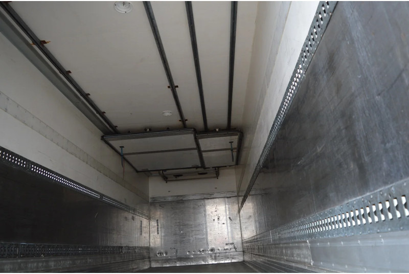 مبردة شاحنة Volvo * EURO5 * CARRIER SUPRA 950MT * 4X2 *: صور 14