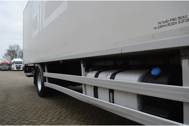 مبردة شاحنة Volvo * EURO5 * CARRIER SUPRA 950MT * 4X2 *: صور 9