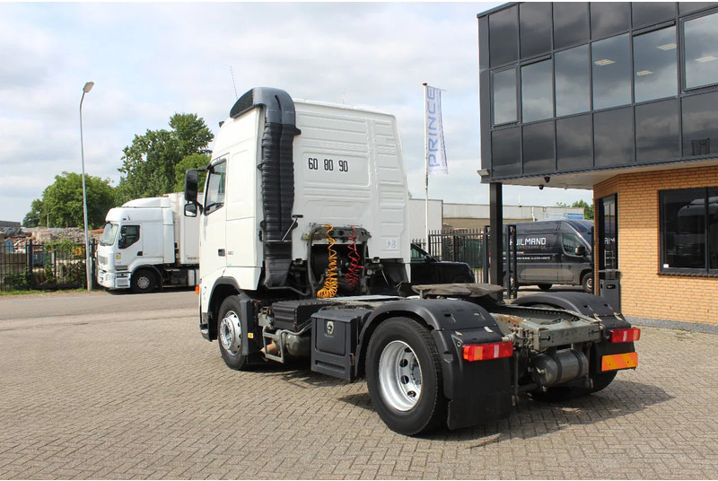 Volvo FH 12.420 * MANUAL * 4X2 * - شاحنة جرار: صور 3 Volvo FH 12.420 * MANUAL * 4X2 * - شاحنة جرار: صور 3