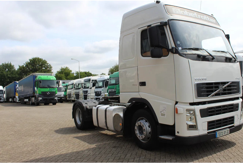شاحنة جرار Volvo FH 12.420 * MANUAL * 4X2 *: صور 7