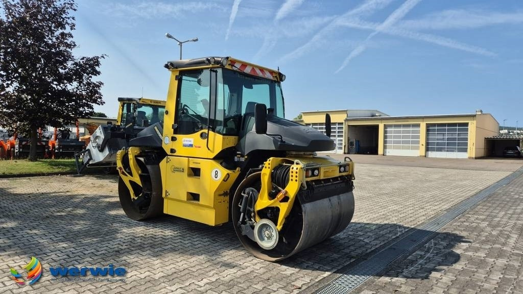 Bomag BW 174 AP-4i AM - مدحلة الأسفلت: صور 2 Bomag BW 174 AP-4i AM - مدحلة الأسفلت: صور 2