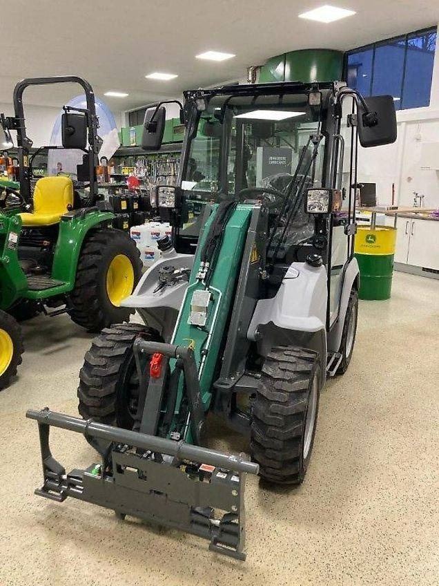 Kramer KL12.5 - اللودر بعجل: صور 1 Kramer KL12.5 - اللودر بعجل: صور 1