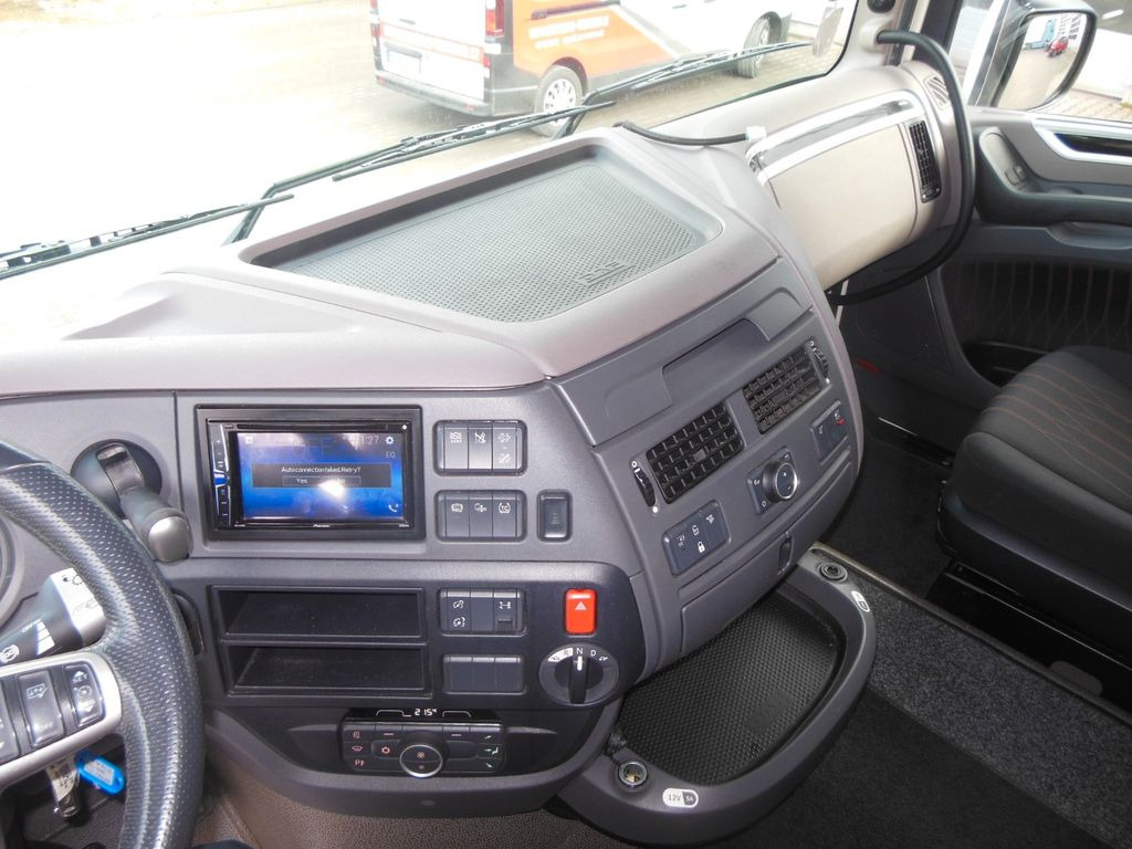 شاحنة جرار DAF XF 106.530 SSC, HYDRAULIK, STAND KLIMA, TOP DAF XF 106.530 SSC, HYDRAULIK, STAND KLIMA, TOP: صور 18 شاحنة جرار DAF XF 106.530 SSC, HYDRAULIK, STAND KLIMA, TOP DAF XF 106.530 SSC, HYDRAULIK, STAND KLIMA, TOP: صور 18