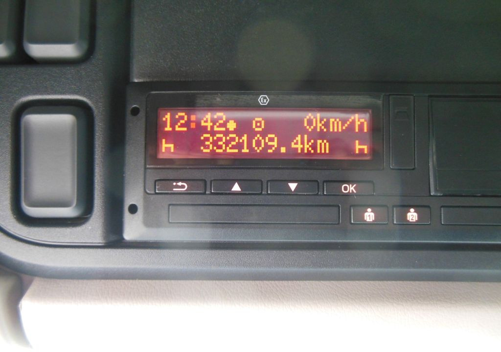 شاحنة جرار DAF XF 106.530 SSC, HYDRAULIK, STAND KLIMA, TOP DAF XF 106.530 SSC, HYDRAULIK, STAND KLIMA, TOP: صور 19 شاحنة جرار DAF XF 106.530 SSC, HYDRAULIK, STAND KLIMA, TOP DAF XF 106.530 SSC, HYDRAULIK, STAND KLIMA, TOP: صور 19