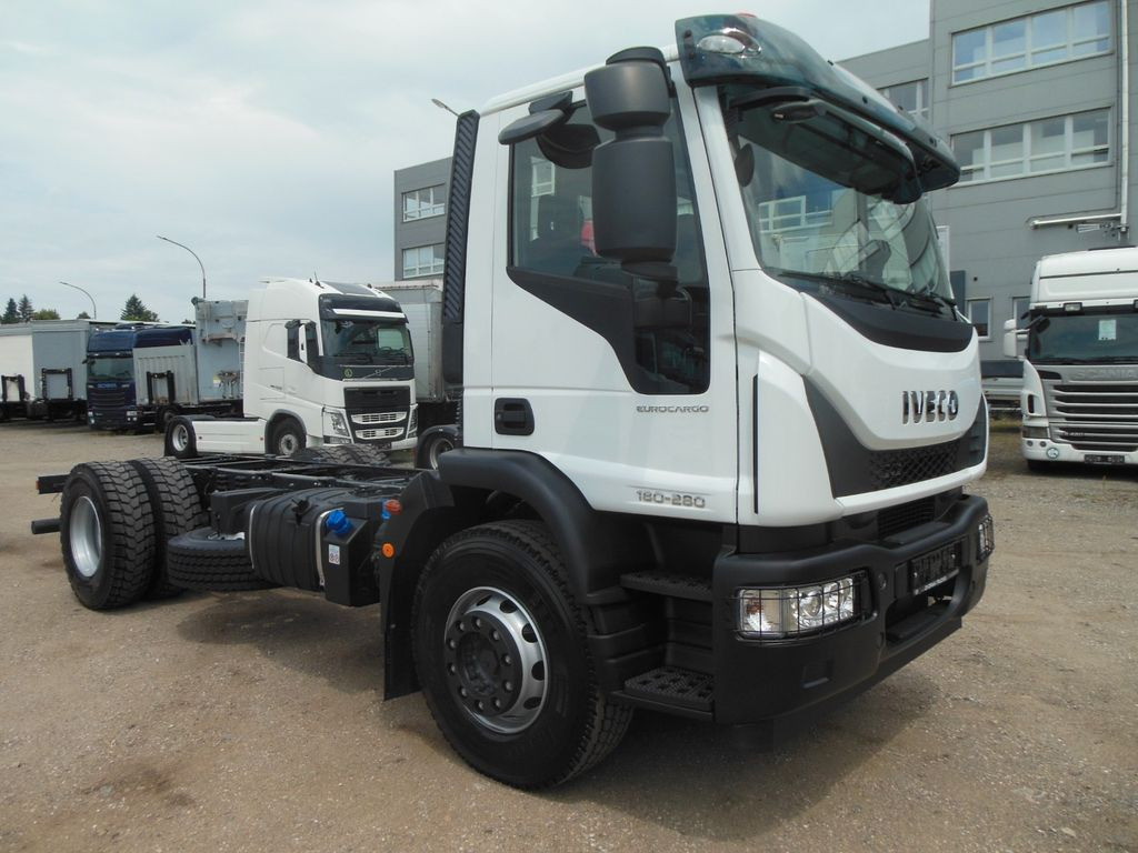 Iveco EUROCARGO ML 180E28/P, PTO - الشاسيه شاحنة: صور 2 Iveco EUROCARGO ML 180E28/P, PTO - الشاسيه شاحنة: صور 2