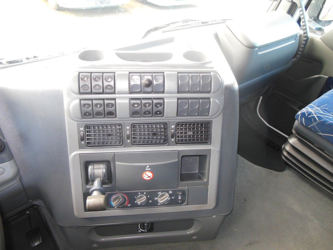 شاحنة جرار Iveco STRALIS AS 440S50, MANUELL, RETARDER, 120 TONE!!: صور 23