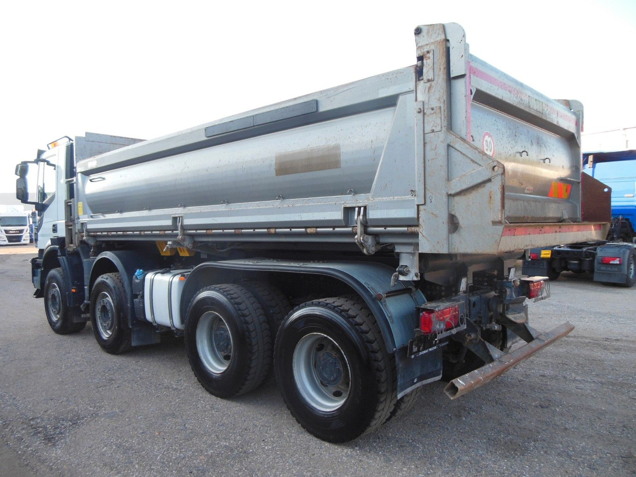 Iveco STRALIS X-WAY 480, 8X4, BORDMATIC, AHK, TOP!!! - قلابات: صور 4 Iveco STRALIS X-WAY 480, 8X4, BORDMATIC, AHK, TOP!!! - قلابات: صور 4