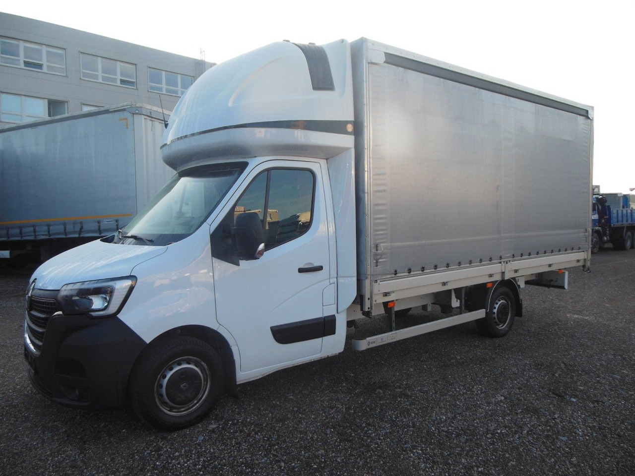 Renault MASTER 2.3 DCI, 10 PALETTEN, LUFT FEDERUNG - الشاحنات الصغيرة ستائر: صور 1 Renault MASTER 2.3 DCI, 10 PALETTEN, LUFT FEDERUNG - الشاحنات الصغيرة ستائر: صور 1