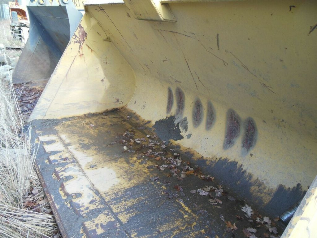 Volvo L120 - Schaufel 3,8m3 Volvo L120 - Schaufel 3,8m3 - بكت شيول: صور 3 Volvo L120 - Schaufel 3,8m3 Volvo L120 - Schaufel 3,8m3 - بكت شيول: صور 3