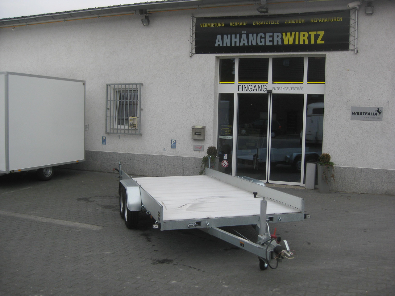 Anssems Transporter AMT 2500 440x190x18cm Aluboden Alurampen Seilwinde 2500kg Modell 22 - مقطورات مسطحة: صور 1 Anssems Transporter AMT 2500 440x190x18cm Aluboden Alurampen Seilwinde 2500kg Modell 22 - مقطورات مسطحة: صور 1