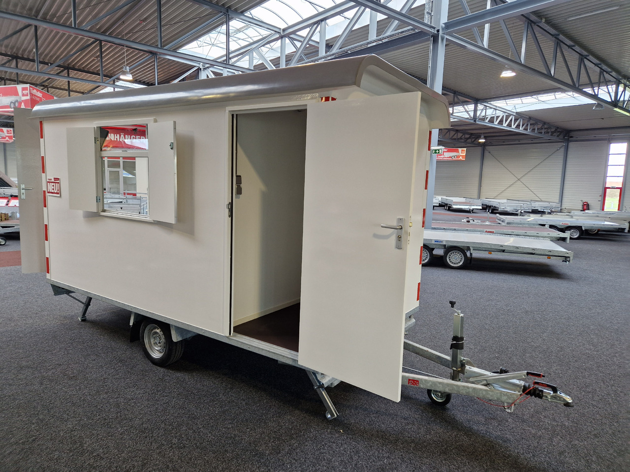 Bauwagen PTS 1400.390×188 Heizung Toilette 1400kg - بصندوق مغلق مقطورة: صور 2 Bauwagen PTS 1400.390×188 Heizung Toilette 1400kg - بصندوق مغلق مقطورة: صور 2