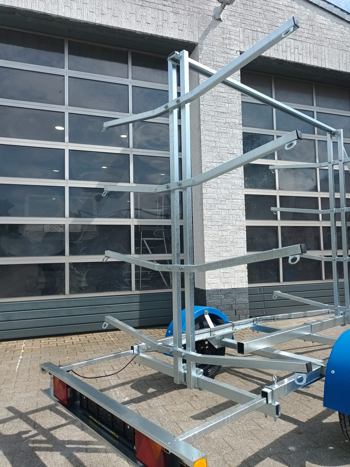 Bootsanhänger Boattrailer Neptun NAVY N7-17 KY Kanu Kajak SUP Board Gestell 750kg Modell 2024 - مقطورة القارب: صور 4 Bootsanhänger Boattrailer Neptun NAVY N7-17 KY Kanu Kajak SUP Board Gestell 750kg Modell 2024 - مقطورة القارب: صور 4