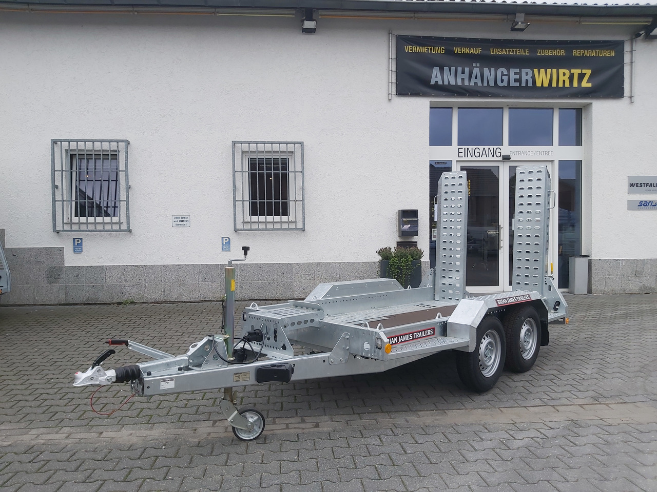 Brian James Digger Plant 543-2813-27 280x130cm Schaufelablage Rampen Reserverad 2700kg Aktion - مقطورة لنقل المعدات: صور 5 Brian James Digger Plant 543-2813-27 280x130cm Schaufelablage Rampen Reserverad 2700kg Aktion - مقطورة لنقل المعدات: صور 5