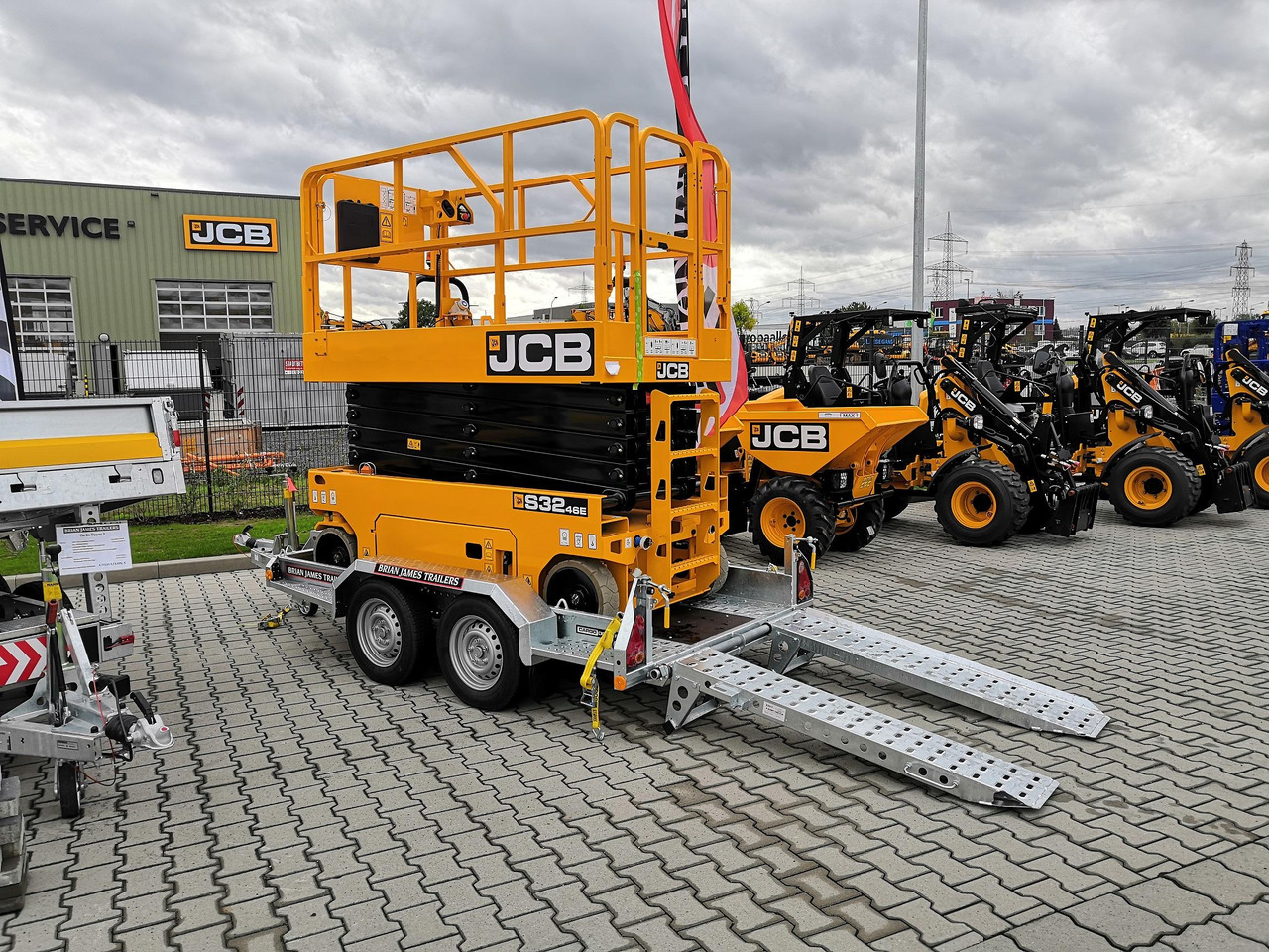 Brian James Digger Plant 543-2813-27 280x130cm Schaufelablage Rampen Reserverad 2700kg Aktion - مقطورة لنقل المعدات: صور 1 Brian James Digger Plant 543-2813-27 280x130cm Schaufelablage Rampen Reserverad 2700kg Aktion - مقطورة لنقل المعدات: صور 1