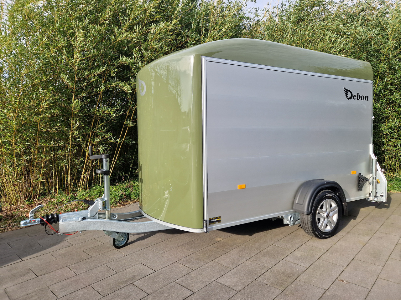 Cargo Roadster 400 312x164x184cm Alu Poly green Alufelgen Aluboden Pullman 1300kg 100km/H إيجار Cargo Roadster 400 312x164x184cm Alu Poly green Alufelgen Aluboden Pullman 1300kg 100km/H: صور 6 Cargo Roadster 400 312x164x184cm Alu Poly green Alufelgen Aluboden Pullman 1300kg 100km/H إيجار Cargo Roadster 400 312x164x184cm Alu Poly green Alufelgen Aluboden Pullman 1300kg 100km/H: صور 6