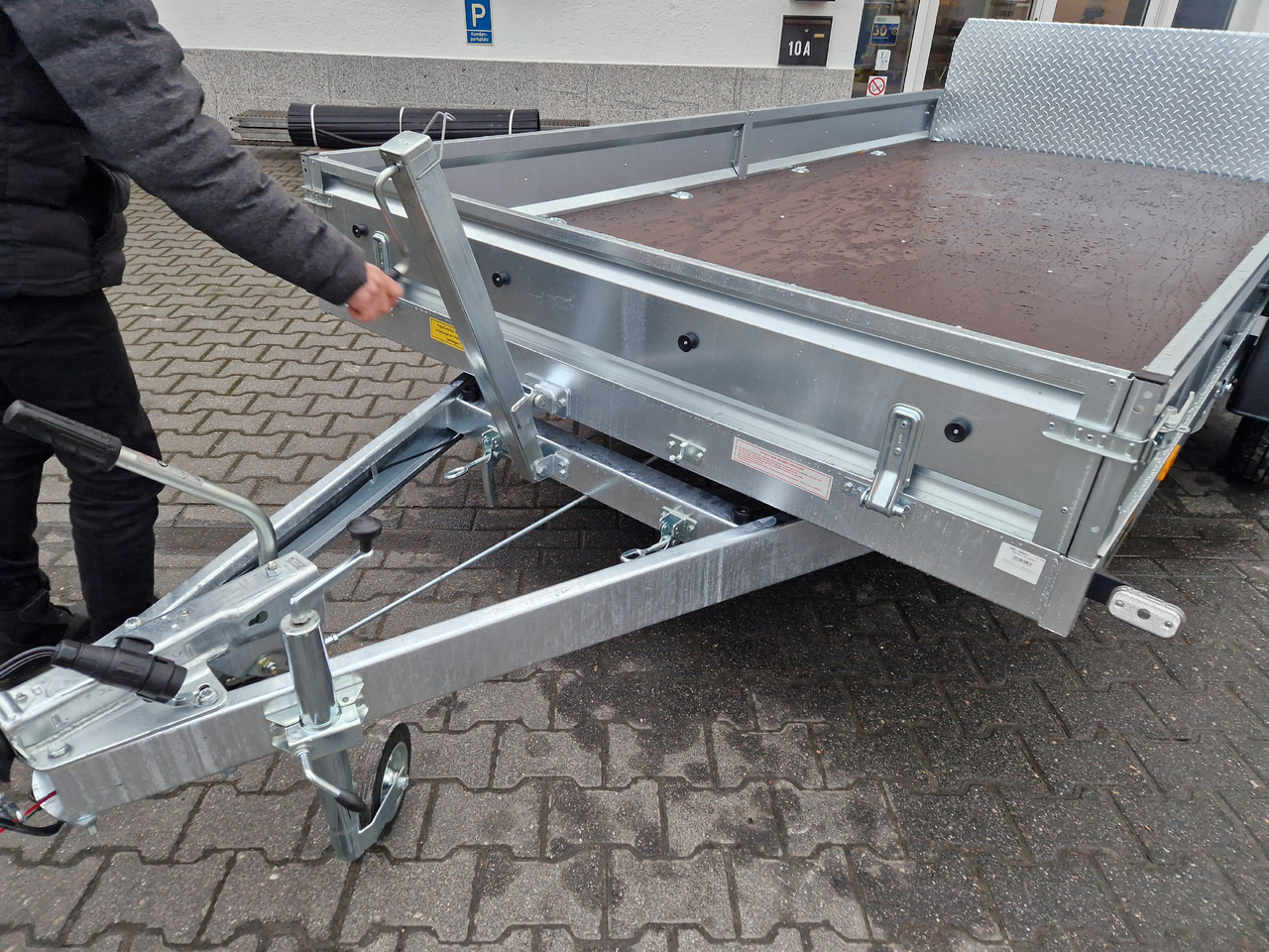 Kleinfahrzeug Universal Transporter Multi XL easyload UNI N16-380m18 (L) 1600kg online Aktion - مقطورات مسطحة: صور 3 Kleinfahrzeug Universal Transporter Multi XL easyload UNI N16-380m18 (L) 1600kg online Aktion - مقطورات مسطحة: صور 3
