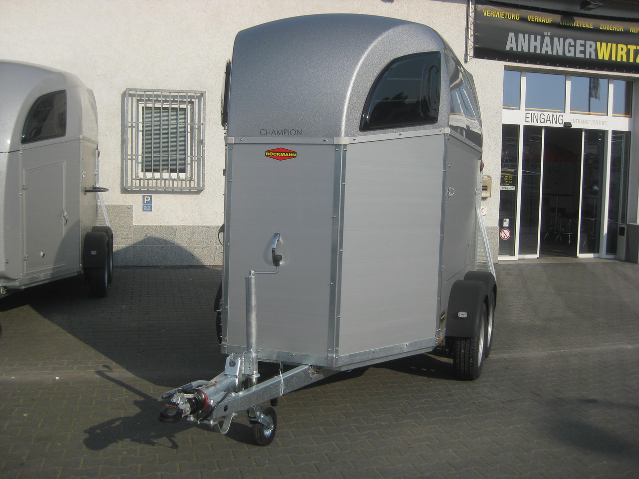 Pferdeanhänger Böckmann Champion C 2700kg CFF+ 100 km/H - عربة نقل خيل: صور 1 Pferdeanhänger Böckmann Champion C 2700kg CFF+ 100 km/H - عربة نقل خيل: صور 1