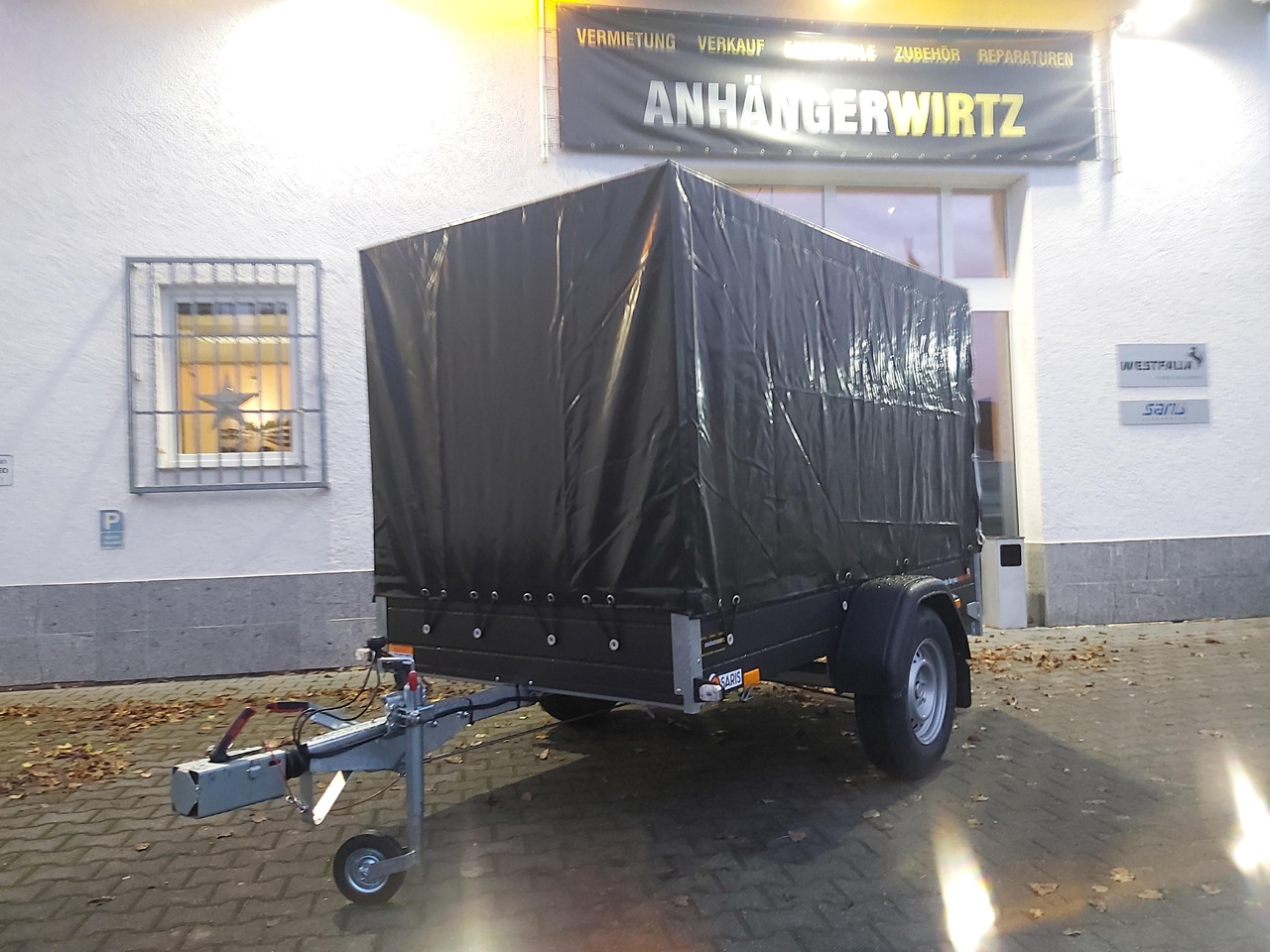 Saris Anhänger DV135 McAlu Pro MP 255x133x150cm Hochplane black (S)1350kg black deal Januar Aktio - مقطورات السيارات: صور 1 Saris Anhänger DV135 McAlu Pro MP 255x133x150cm Hochplane black (S)1350kg black deal Januar Aktio - مقطورات السيارات: صور 1