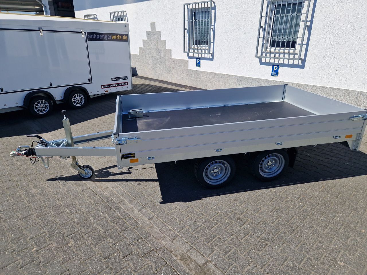Saris PL 306 170 2000 2 306x170x30cm 13" (M) 2000kg Top Seller Aktion - مقطورات مسطحة: صور 4 Saris PL 306 170 2000 2 306x170x30cm 13" (M) 2000kg Top Seller Aktion - مقطورات مسطحة: صور 4