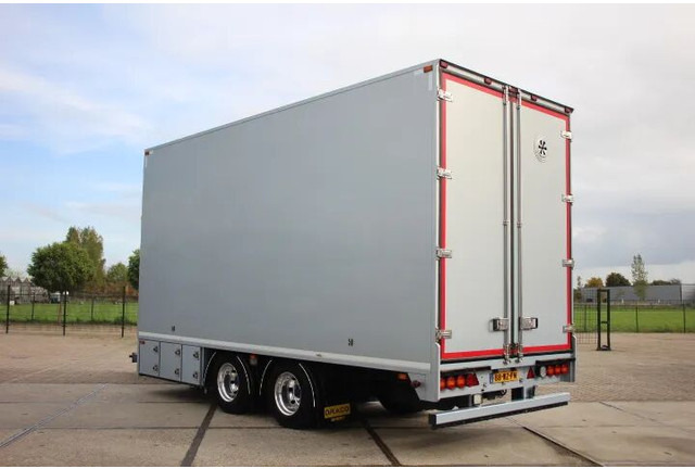 DRACO Middenas aanhangwagen bloemen / planten verkoopwagen - بصندوق مغلق مقطورة: صور 1 DRACO Middenas aanhangwagen bloemen / planten verkoopwagen - بصندوق مغلق مقطورة: صور 1