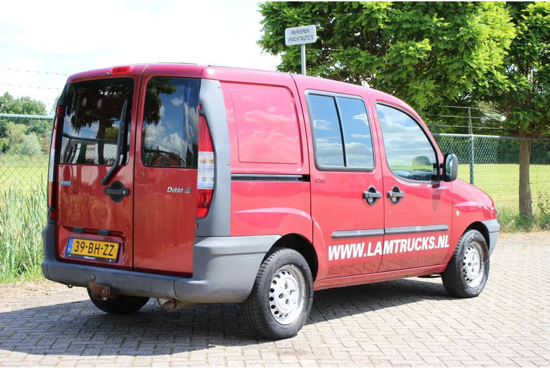 Fiat Doblò Cargo 1.9 JTD SCHUIFDEUR - فان: صور 5 Fiat Doblò Cargo 1.9 JTD SCHUIFDEUR - فان: صور 5