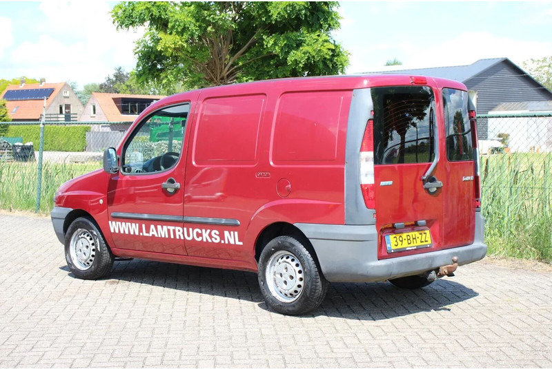 Fiat Doblò Cargo 1.9 JTD SCHUIFDEUR - فان: صور 3 Fiat Doblò Cargo 1.9 JTD SCHUIFDEUR - فان: صور 3
